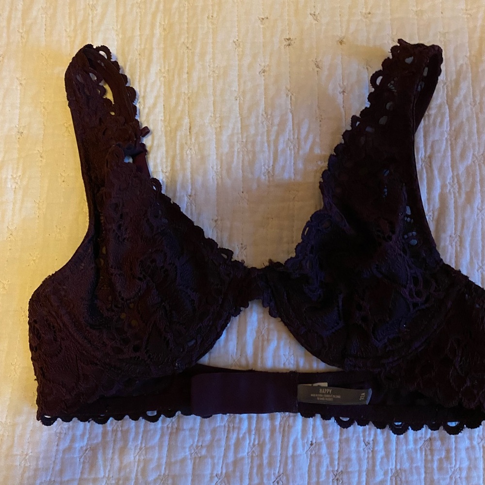 maroon aerie NWOT underwire lace bra. unpadded.